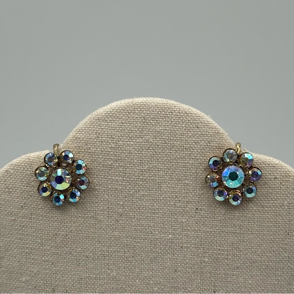 Blue AB Rhinestone Gold Tone Metal Flower Screw Back Earrings Vintage